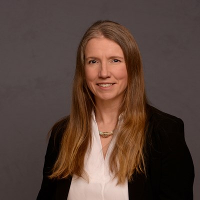 Dr Lindsay Hudman